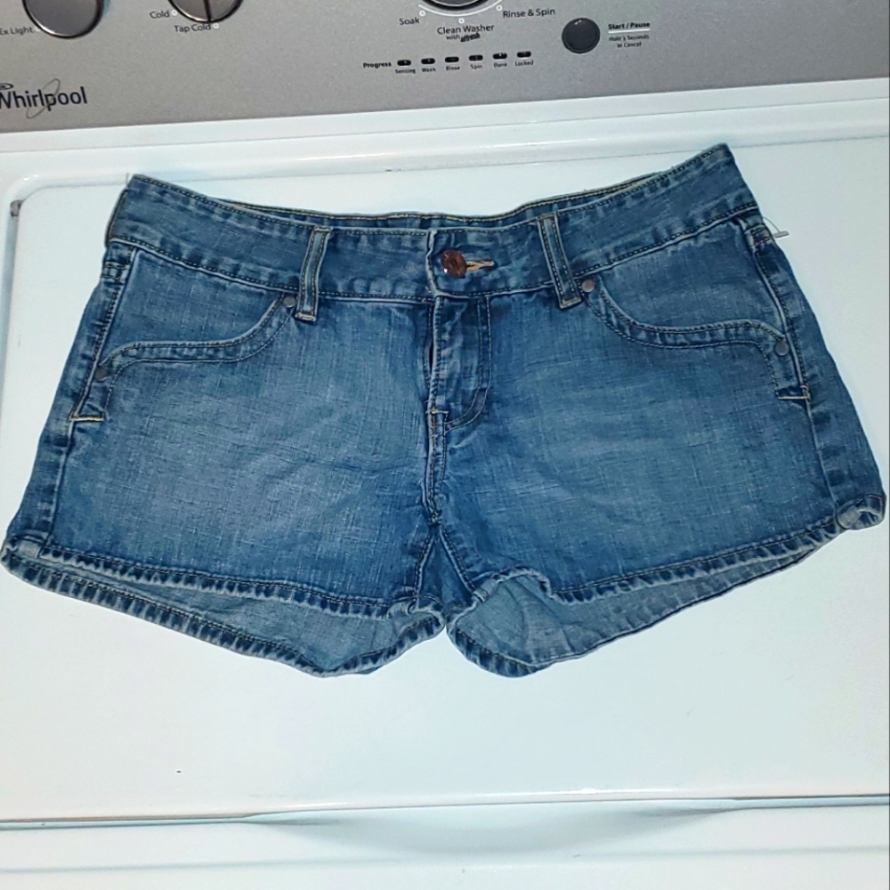 Old Navy Blue Jean Shorts, Size 6